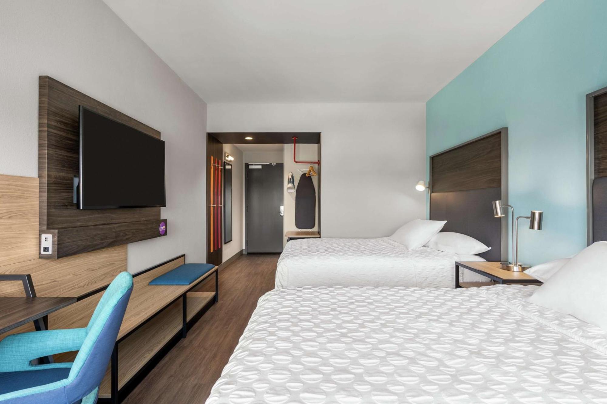 Tru By Hilton Hershey Chocolate Avenue Bagian luar foto
