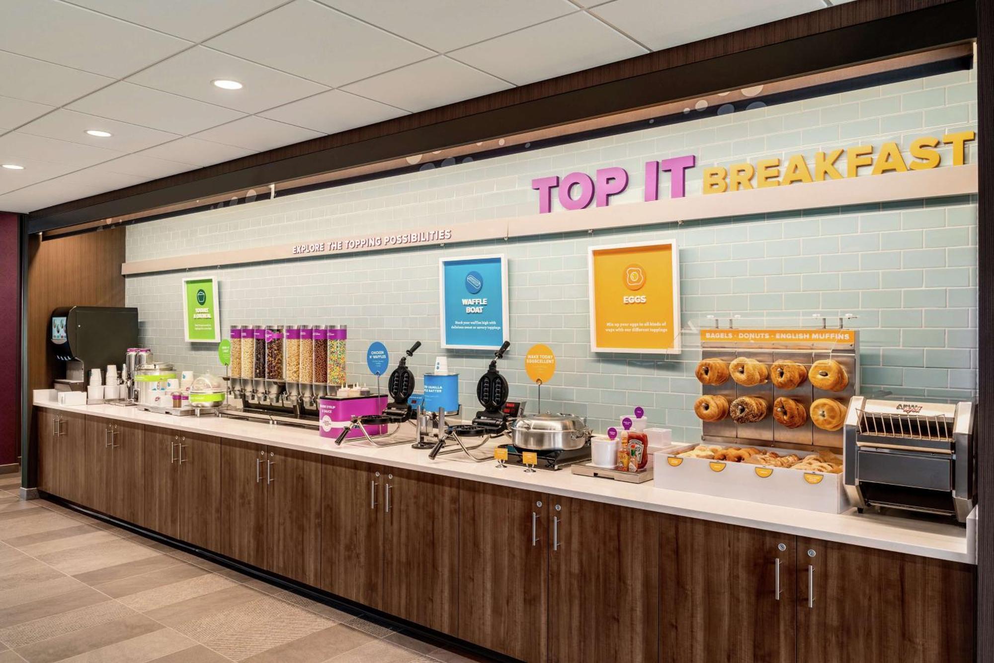 Tru By Hilton Hershey Chocolate Avenue Bagian luar foto